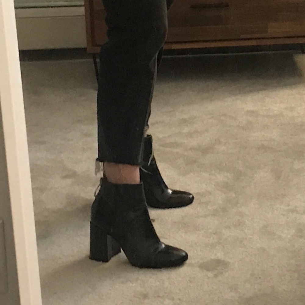 Heeled O-ring Boots